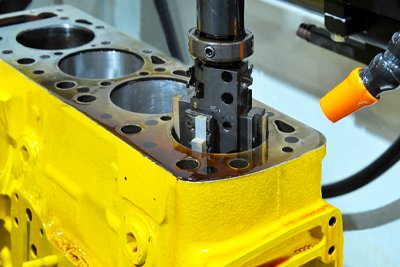 VS - Auto-Peças e Retífica de Motores - Usinagem de Bloco